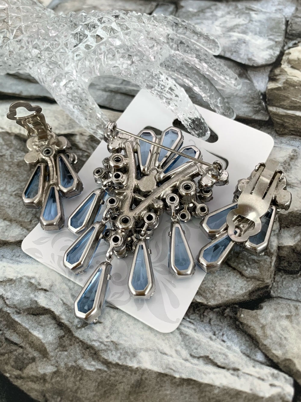 Juliana D&E DeLizza Elster Blue Florette Pentagon Brooch Earring Demi Parure Set - Picture 11 of 12